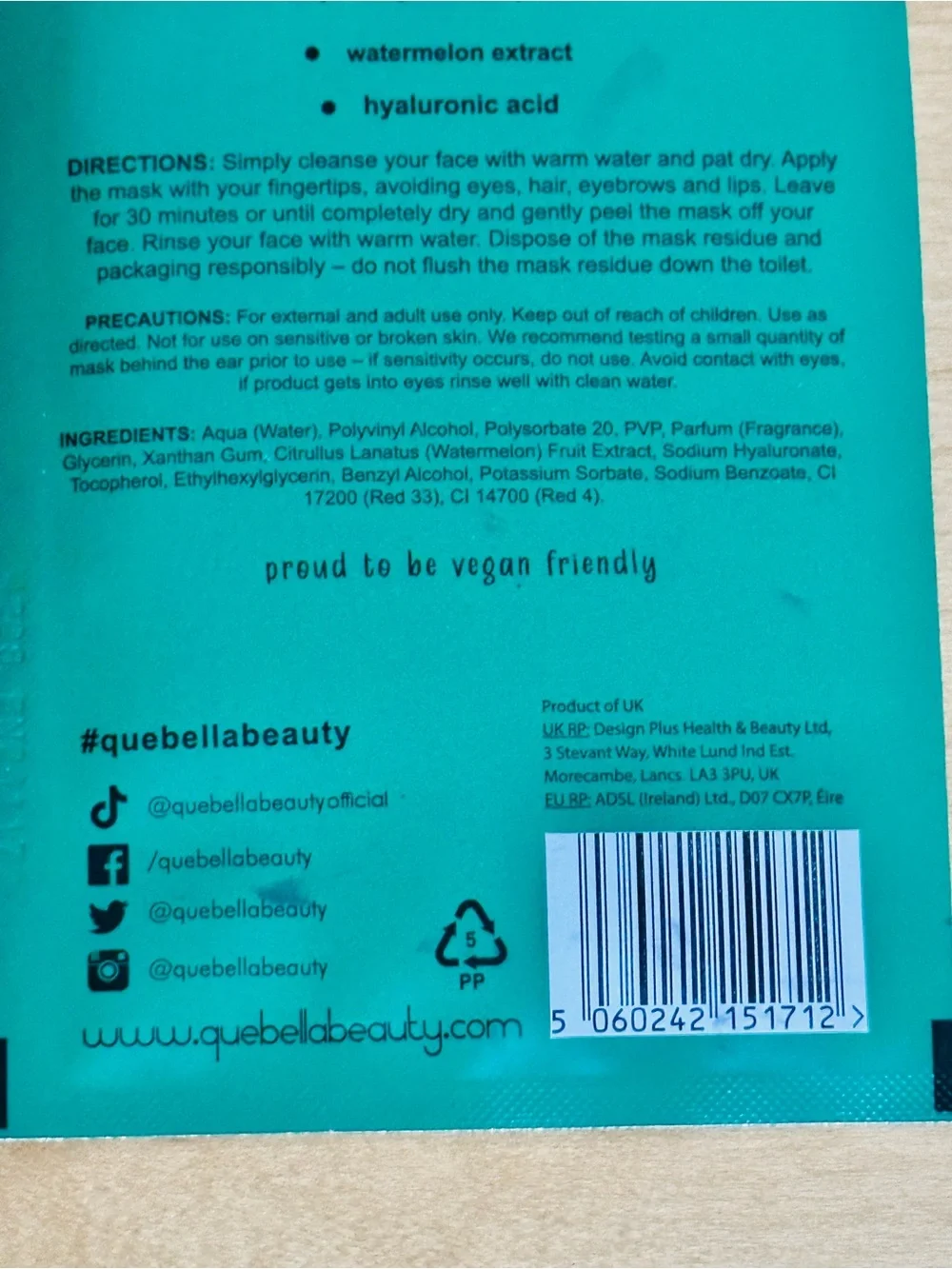 que bella Refreshing Watermelon Peel-Off Mask - Teal